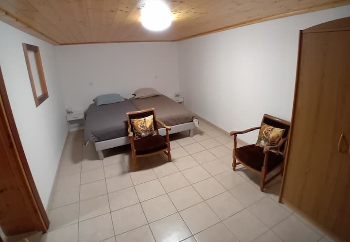 Dhomë gjumi