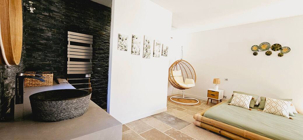 La loge des 2 cicales Conciergerie managed Airbnb listing 1