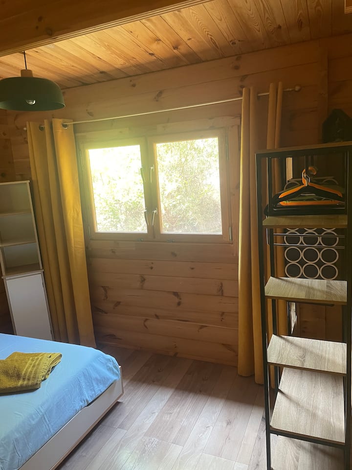 غرفة النوم 1