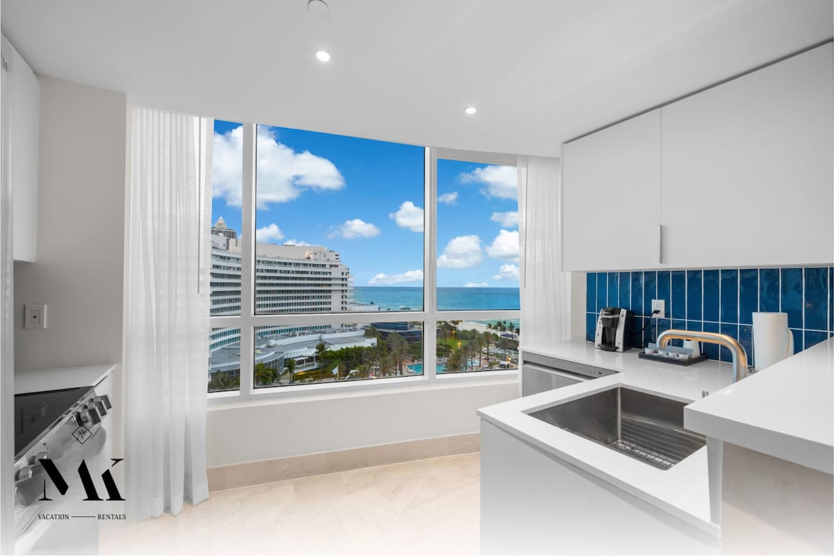 FontaineBleau|1BR Ocean View w/ Balcony
