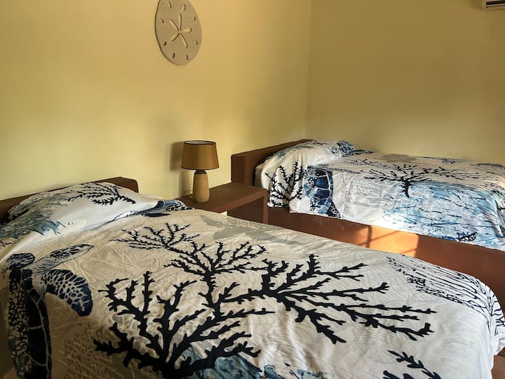 საძინებელი 4