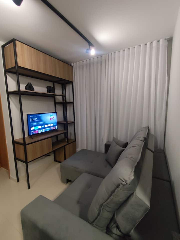 Apto Londrina - 2 Quartos Com Ar - Gleba Palhano - Londrina