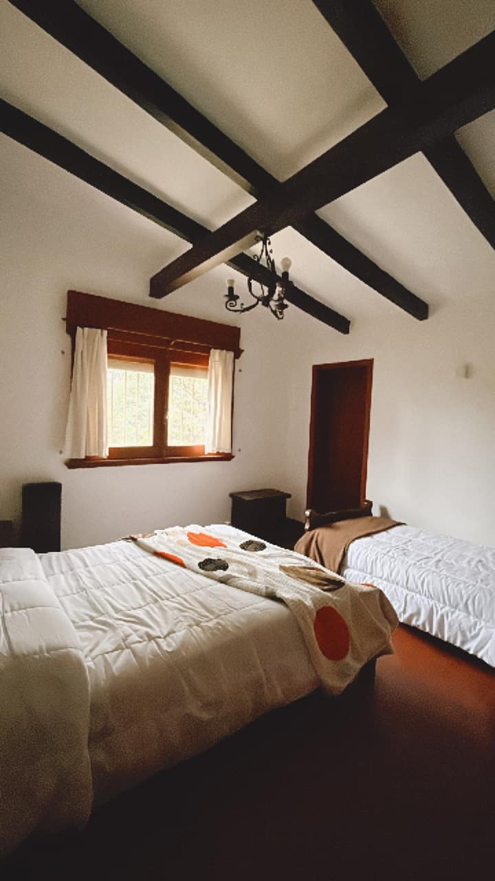 საძინებელი 1