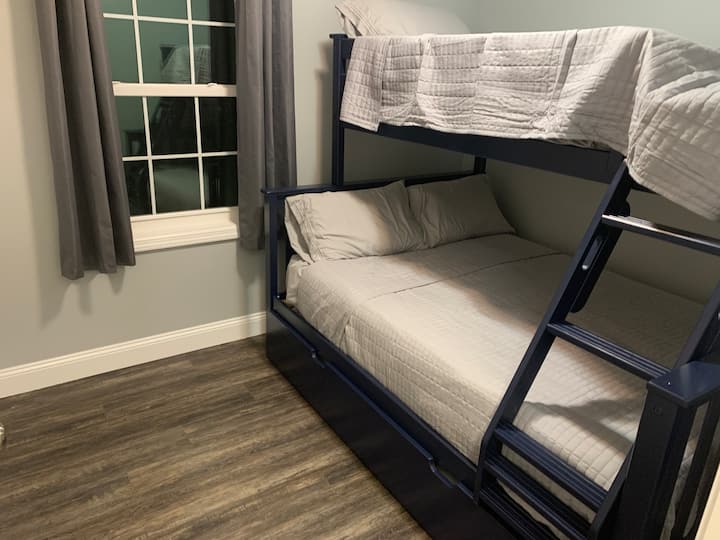 საძინებელი 3