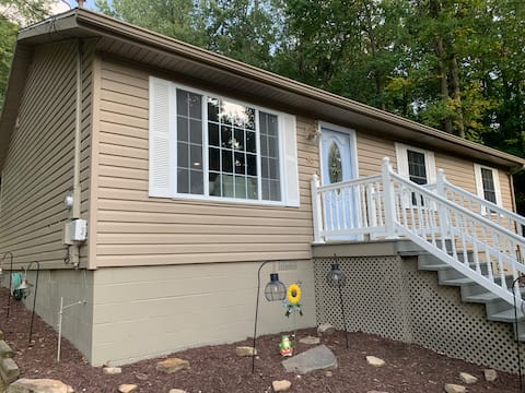 Newly renovated 3BR on 1 acre!