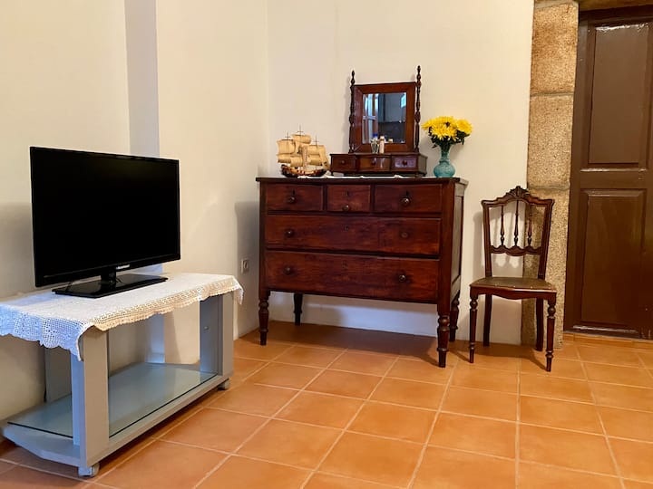 Quarto Rústico - Vila Flor