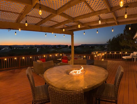 Desert Aire Fairway Escape with hot tub