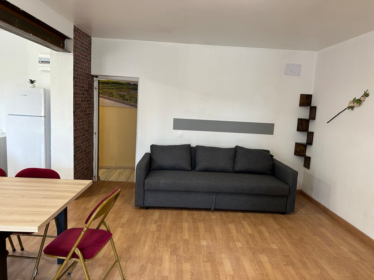 Salon et espace repas intérieur