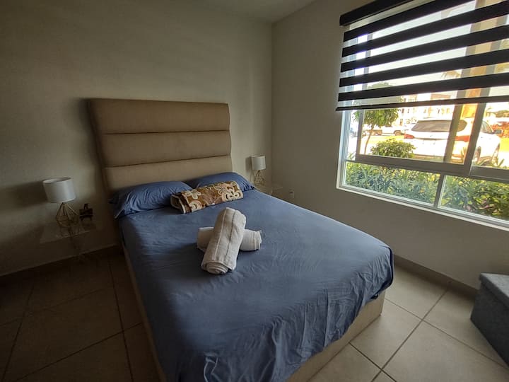 מיטה זוגית עם אפשרות לכלול קמיטה קטרה נוספת 