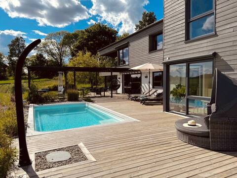 Modern villa with heated pool