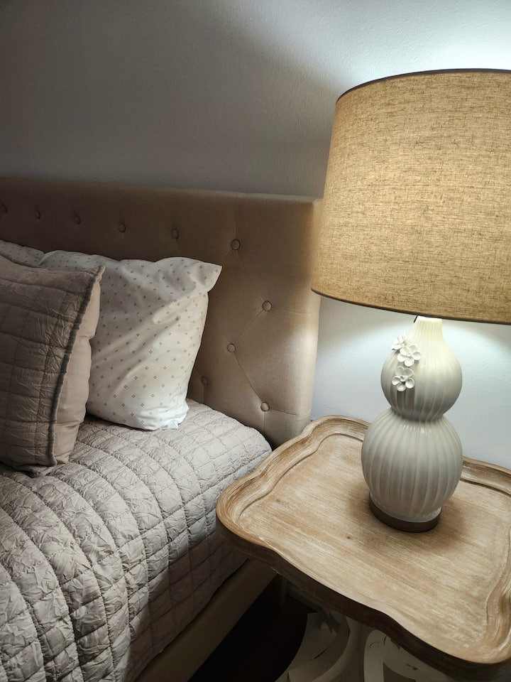 საძინებელი 1