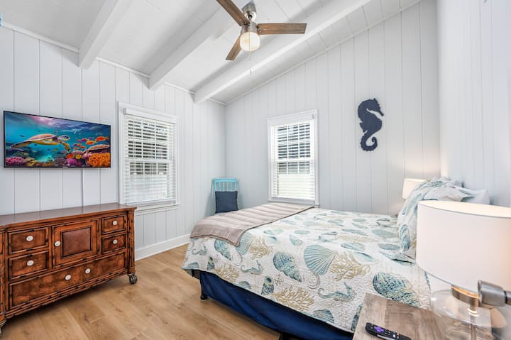 seahorse themed room