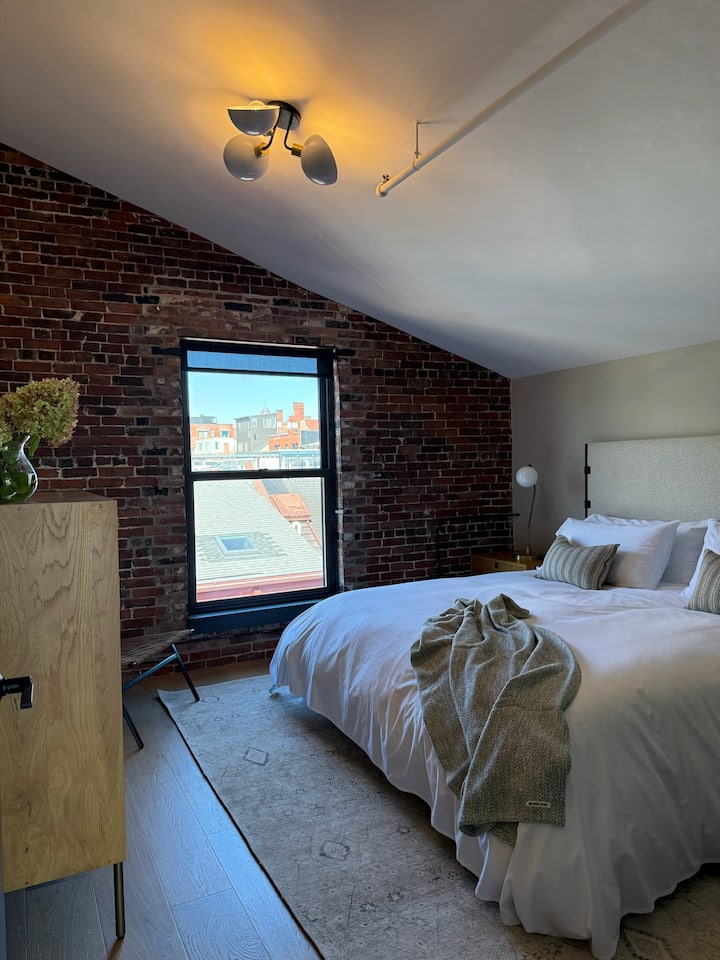 Alarm/Sound Machine Provided. 