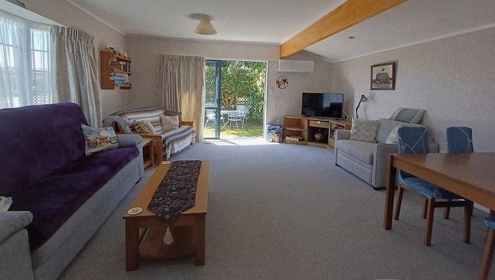 Annette's Cottage - Cosy And Close To Beach - Bay of Plenty