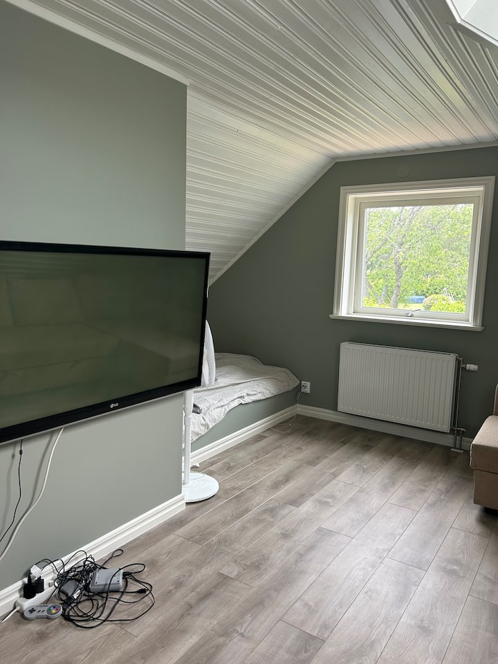 საძინებელი 2