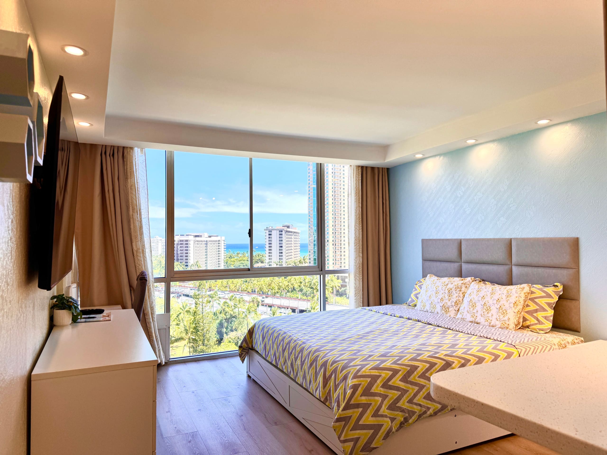 12*Waikiki Cozy Ocean View Condo Parking Available - Image 28