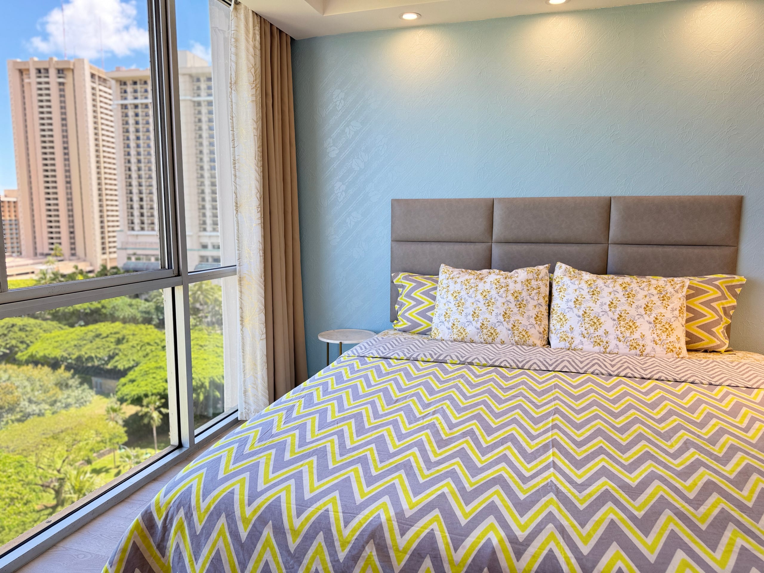 12*Waikiki Cozy Ocean View Condo Parking Available - Image 32