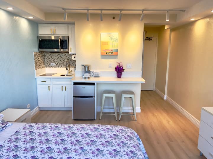12*waikiki Cozy Ocean View Condo Parking Available - Honolulu, HI