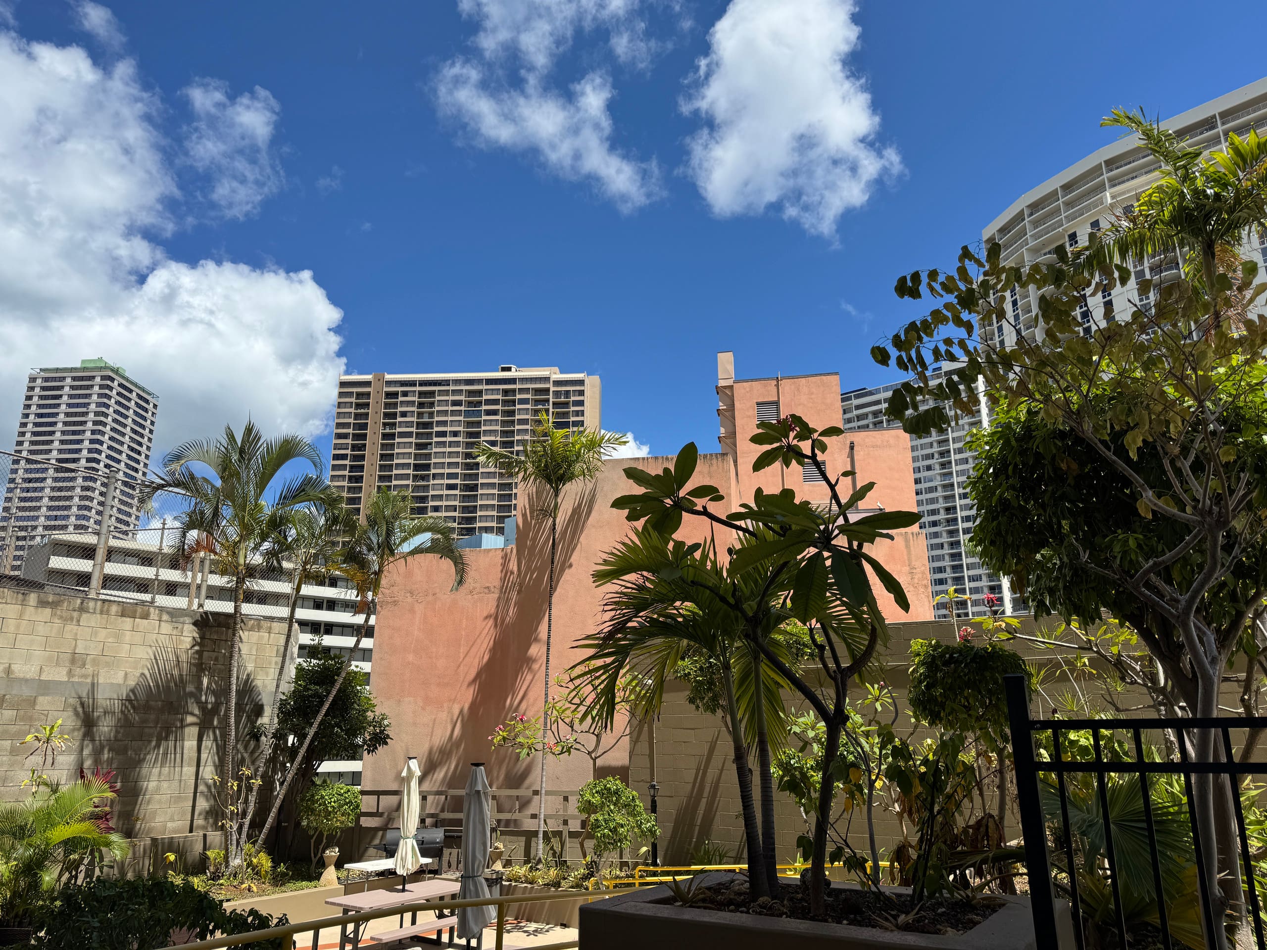 12*Waikiki Cozy Ocean View Condo Parking Available - Image 20