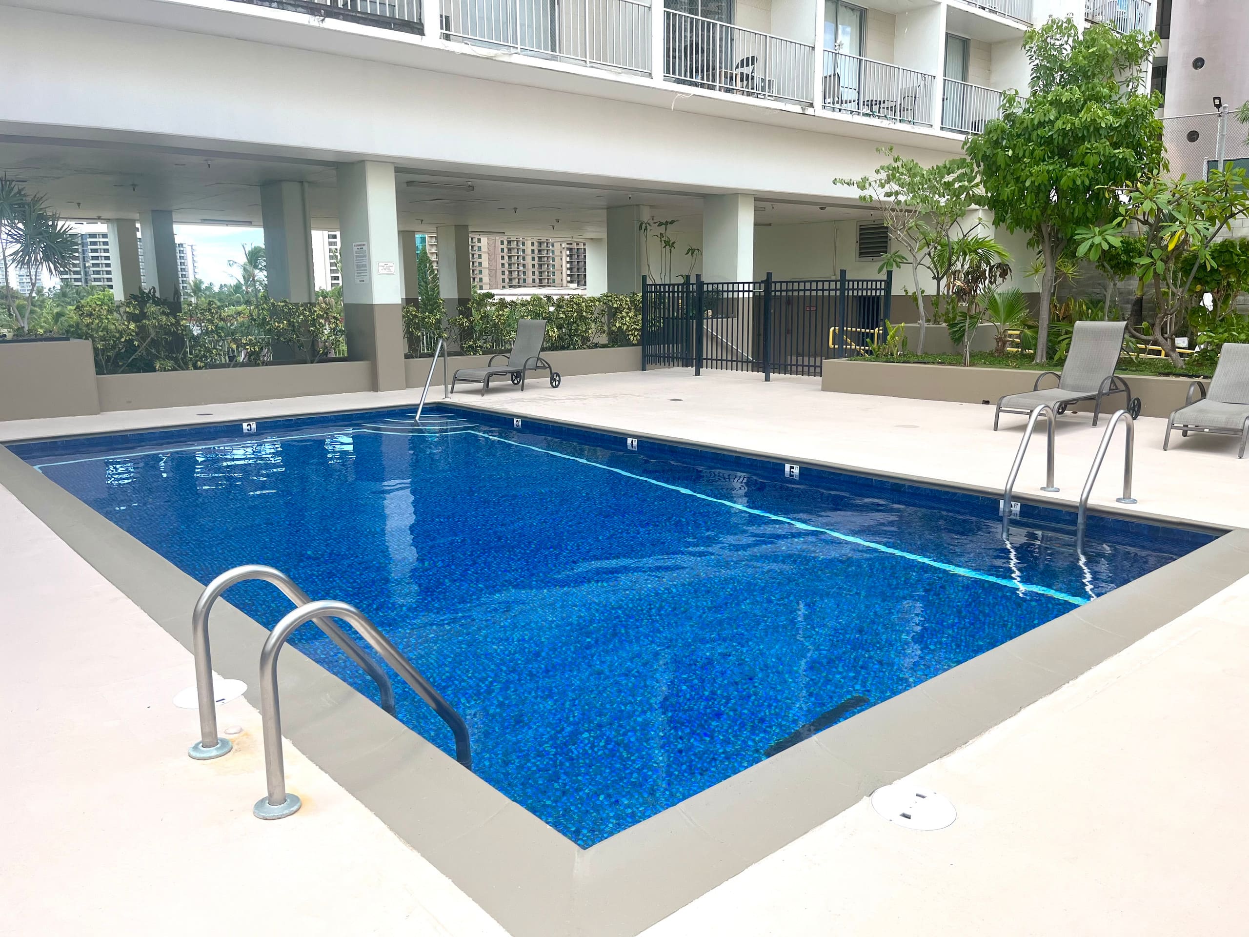 12*Waikiki Cozy Ocean View Condo Parking Available - Image 23