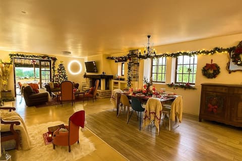 Mas Cévenol, swimming pool in summer and fireplace in winter