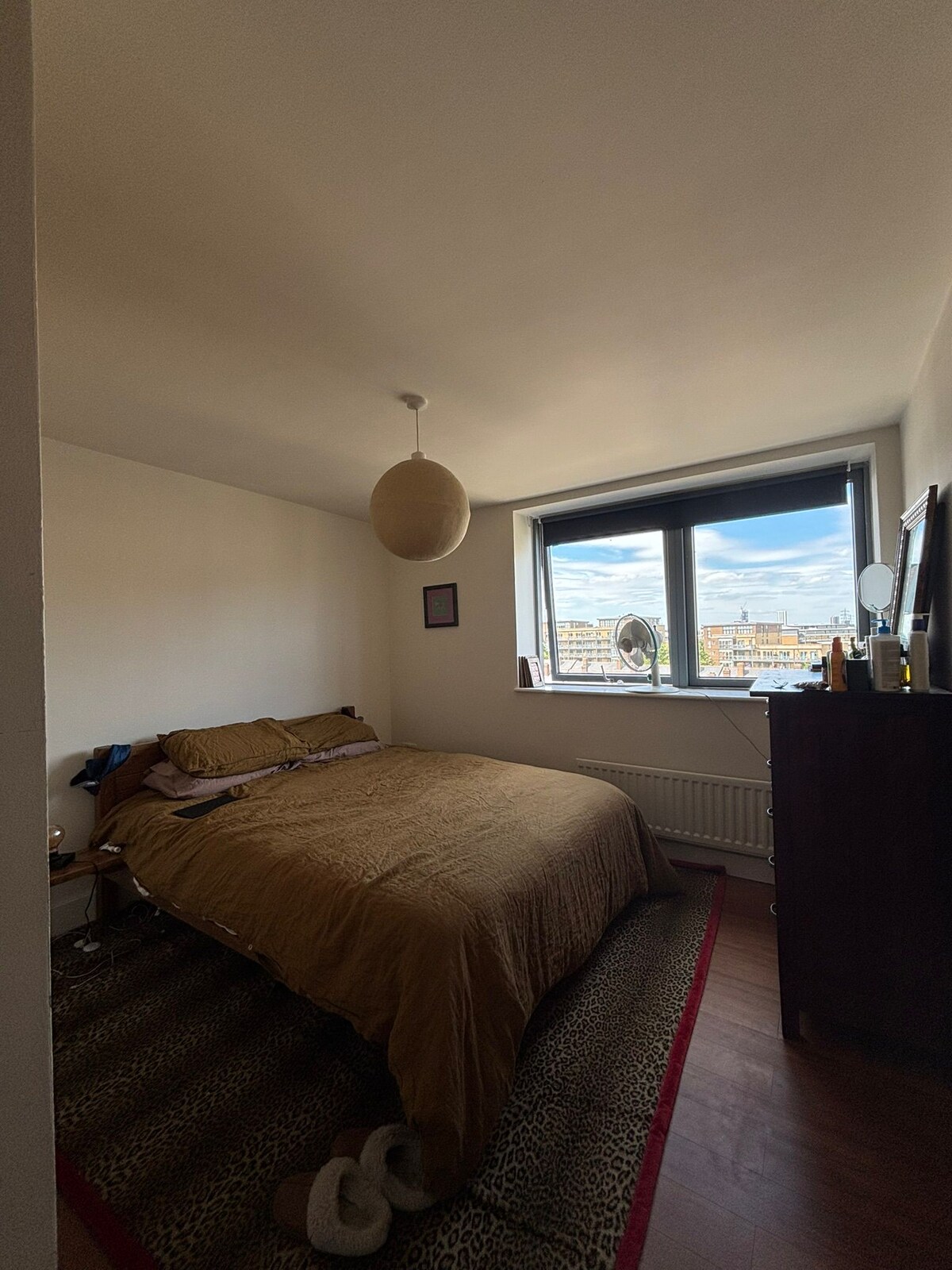 غرفة النوم 2