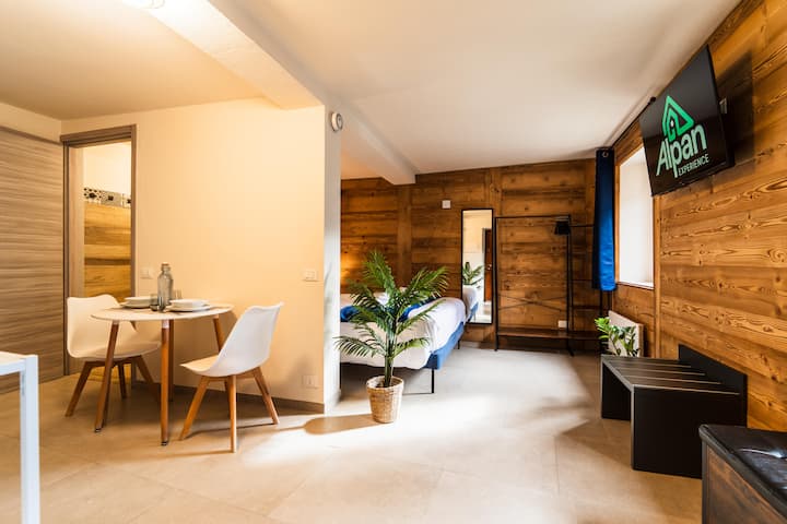 Alp Break 2 - In The Historic Village - Aosta