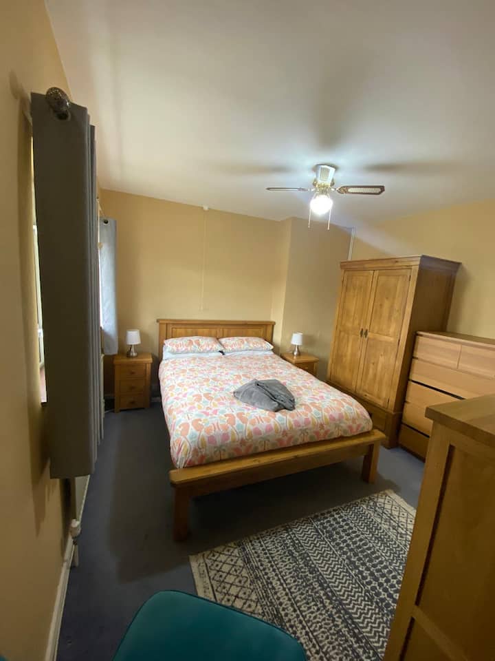 غرفة النوم 1