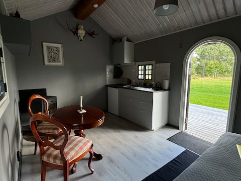 Top Airbnb: Äsperöd Strawberry Lodge in Höör