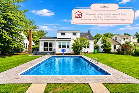 Pool - Hot Tub - Sleeps 10 - Near Cleveland