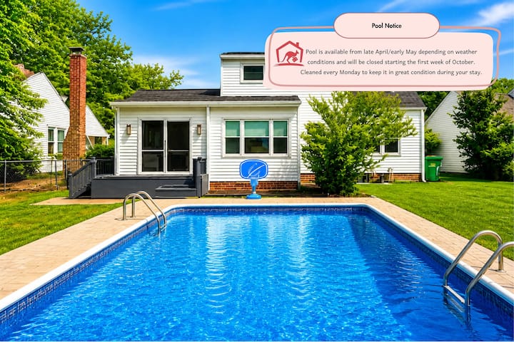 Pool - Hot Tub - Sleeps 10 - Near Cleveland