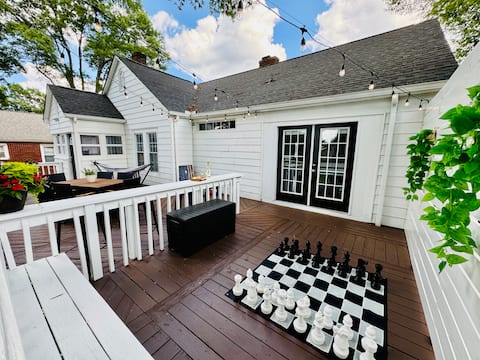 Betty The Bungalow ~ 1.5mi to DT Ktown