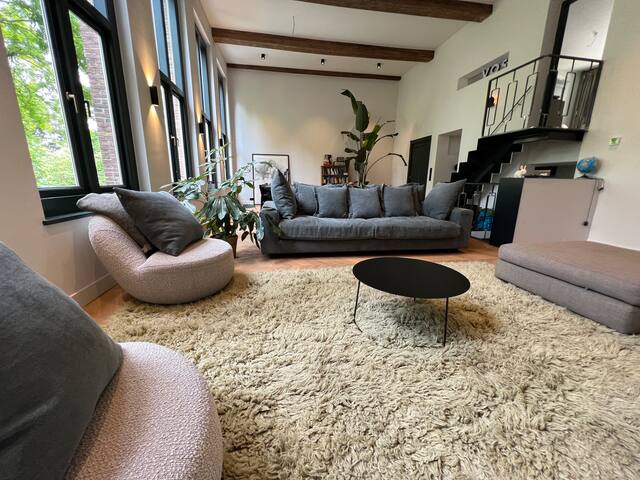 Canal house + Big garden @ Canals gallery image 3