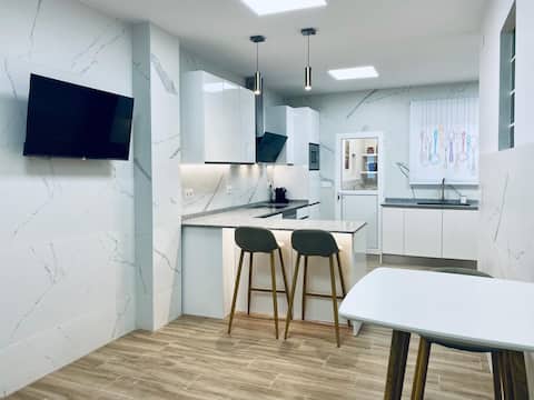 Cozy single-family house meters from the beach
