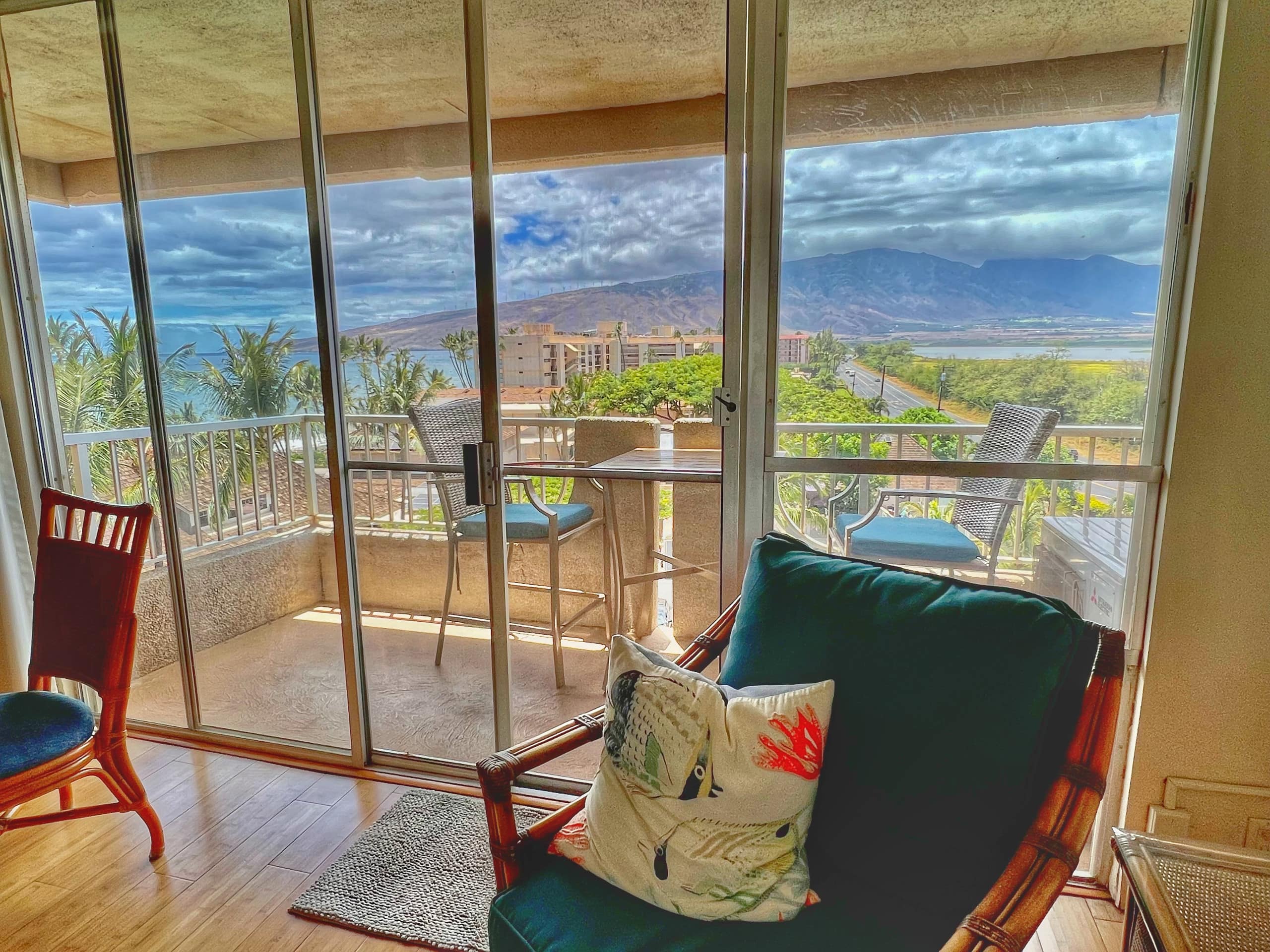 Condo in Kihei · ★4.89 · 1 bedroom · 2 beds · 2 baths - Image 46