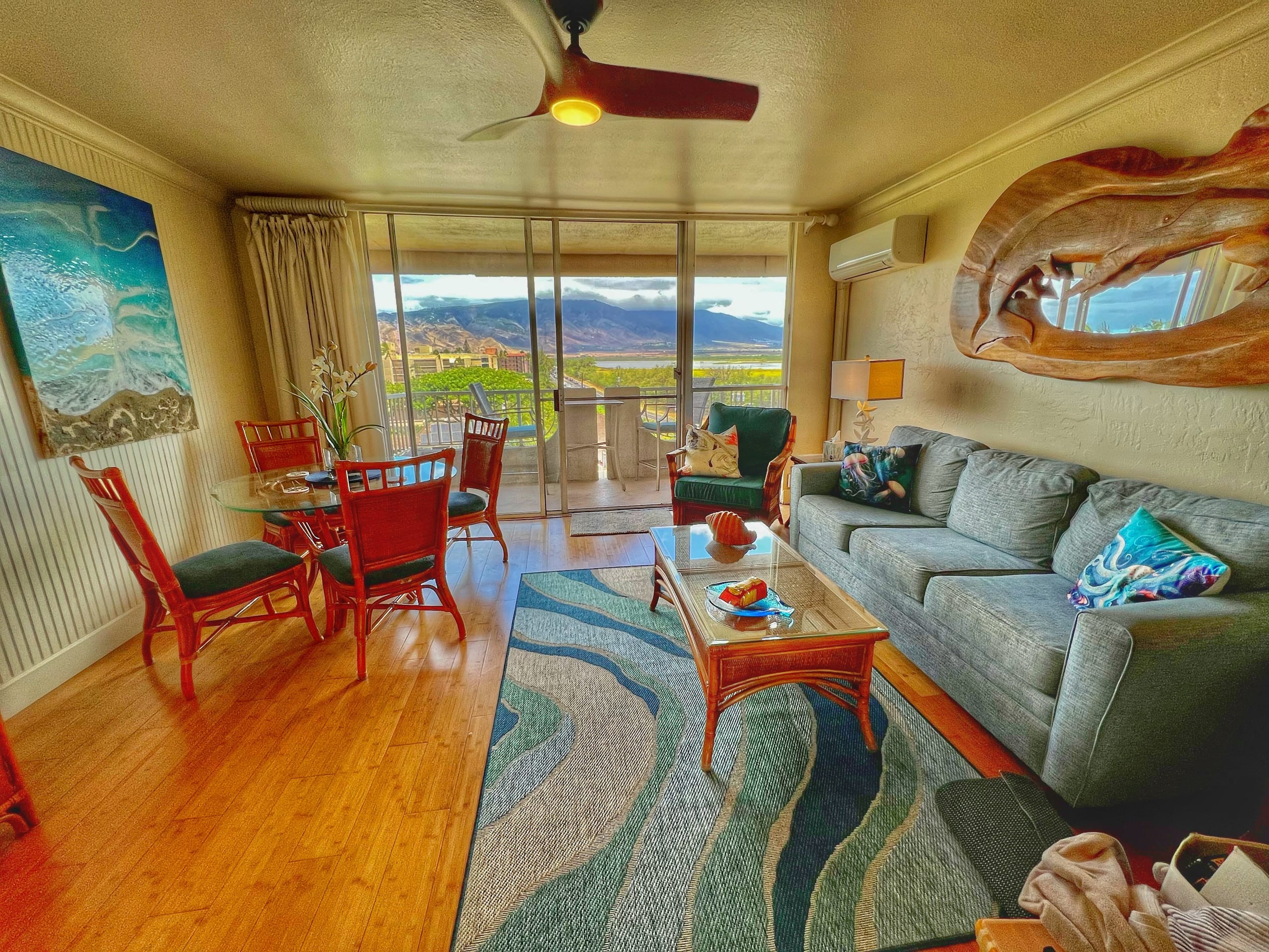 Condo in Kihei · ★4.89 · 1 bedroom · 2 beds · 2 baths - Image 3