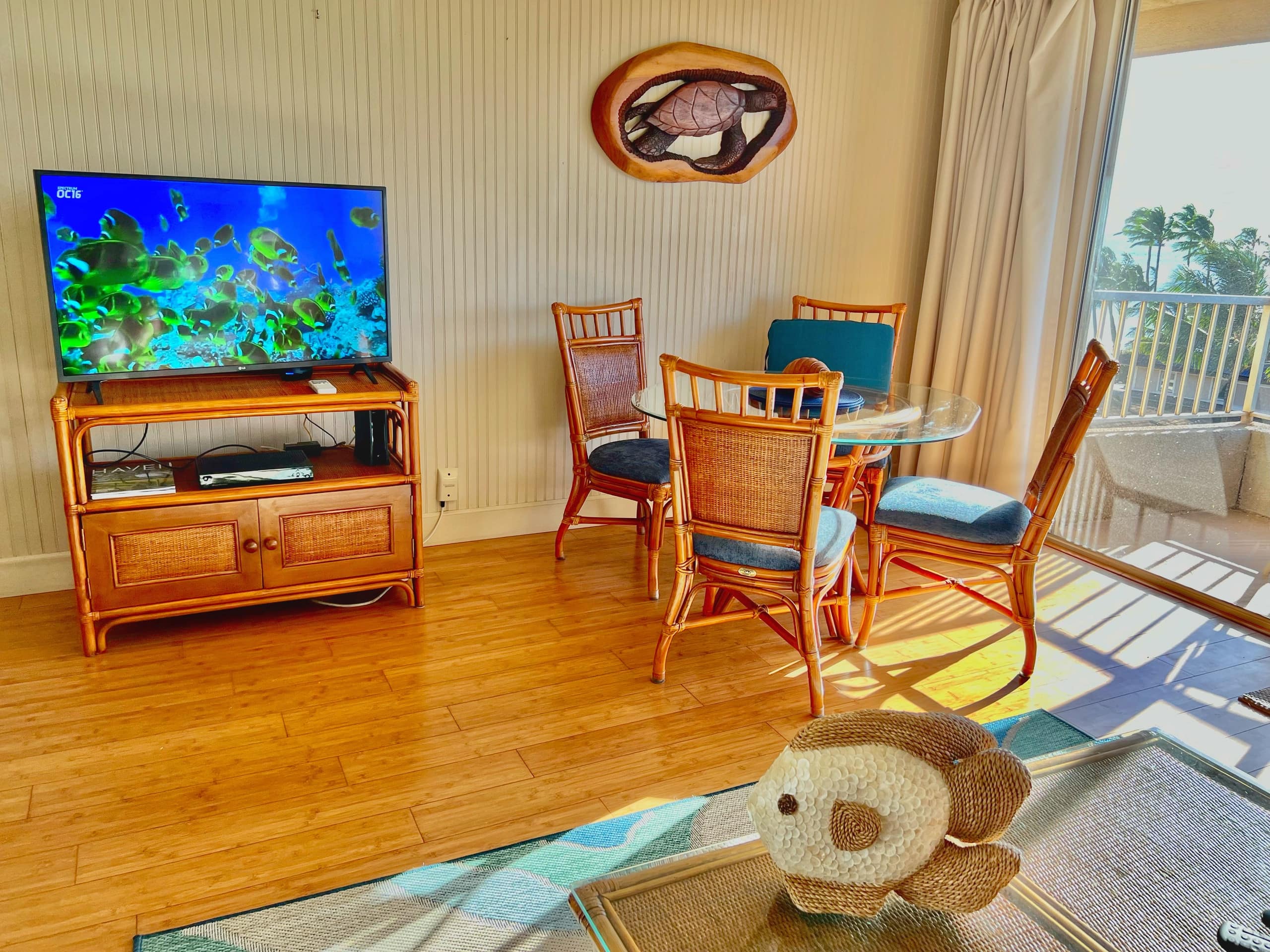 Condo in Kihei · ★4.89 · 1 bedroom · 2 beds · 2 baths - Image 10