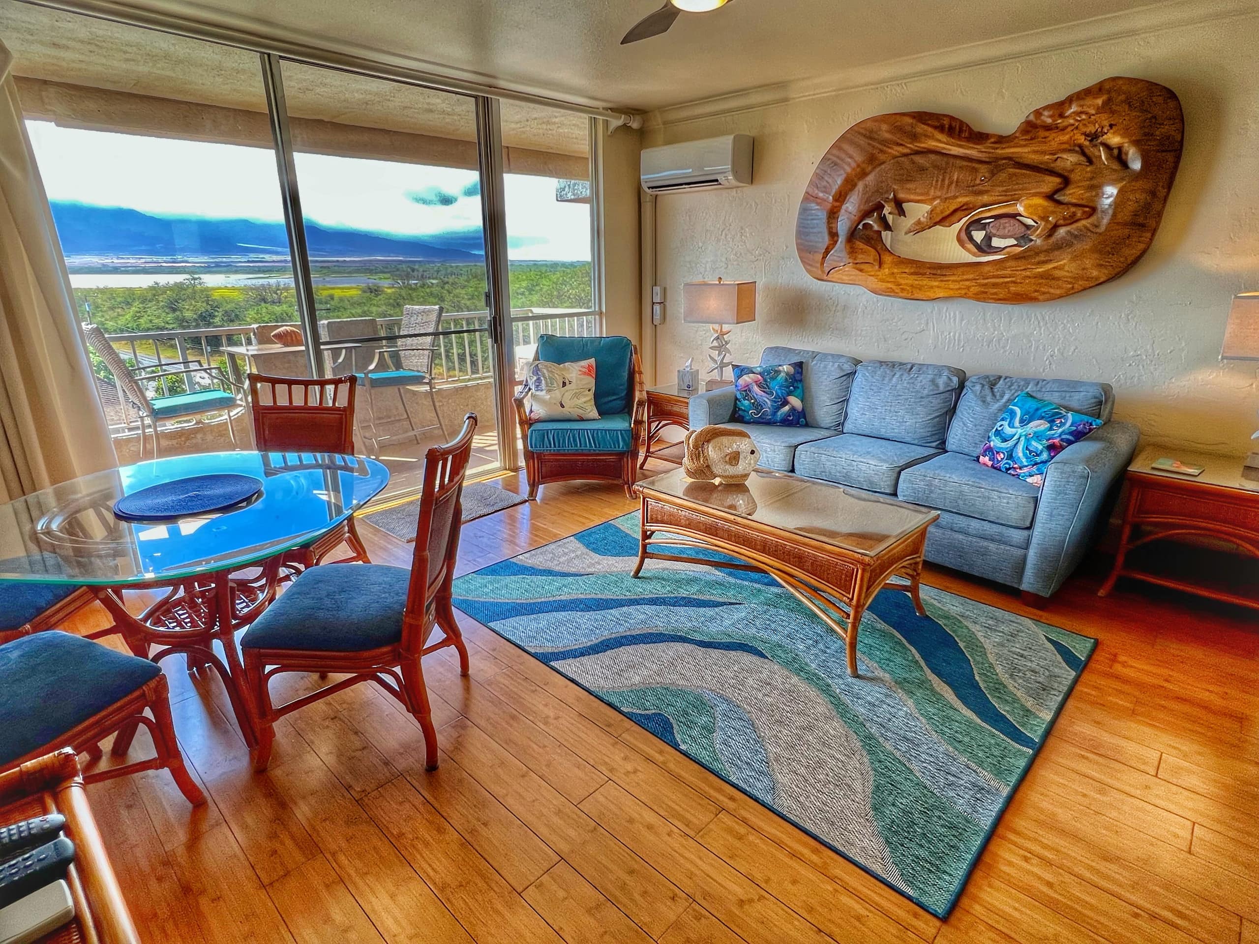 Condo in Kihei · ★4.89 · 1 bedroom · 2 beds · 2 baths - Image 9