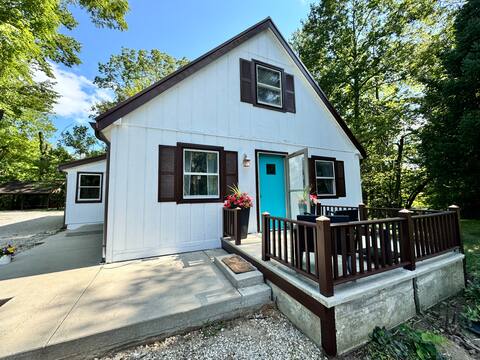 Lakefront Cabin