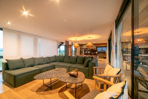 Top Airbnb: Mountain splendor, luxury between lake and mountains en Departamento Santa María