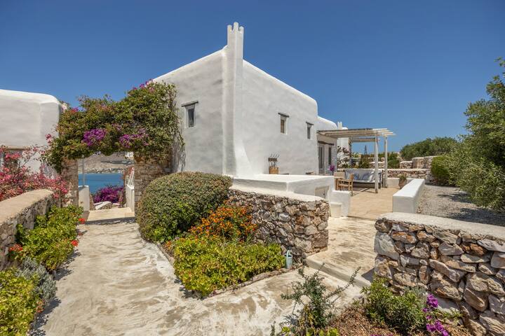 Naousa Bay Views with Pool – Villa Caroline gallery image 2