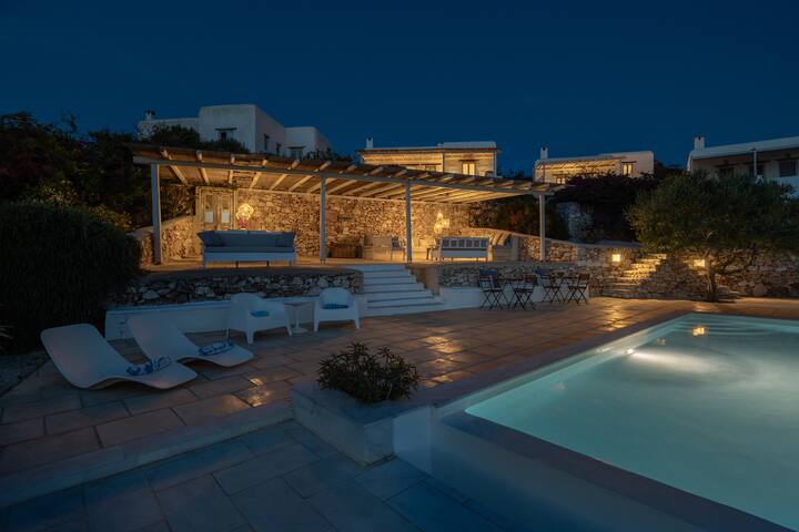 Naousa Bay Views with Pool – Villa Caroline gallery image 3