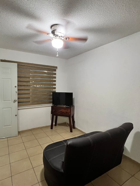 Top Airbnb: Comfortable House in Los Lagos, SLP Business-Family in Congregación Villa De Pozos