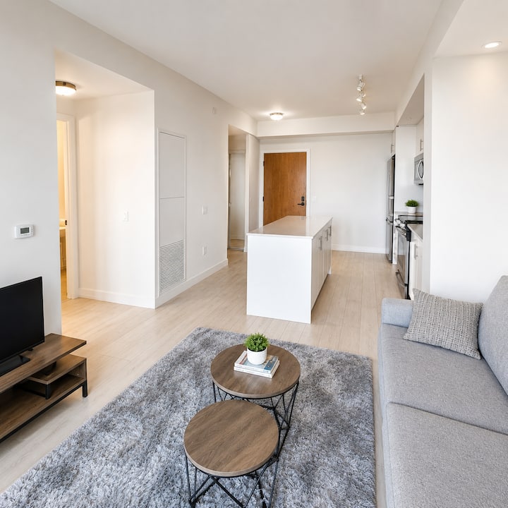 Modern Oakville Condo With Parking & Fast Wifi - Burlington