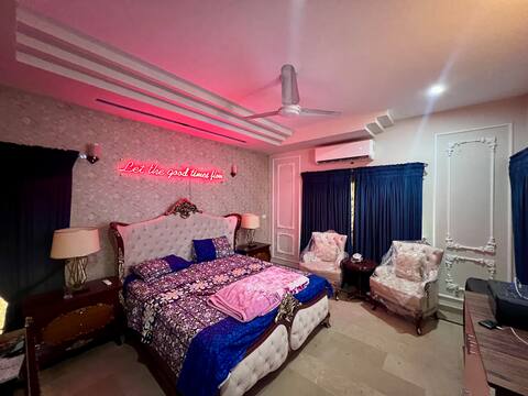 Bright Stylish Home & Work Place