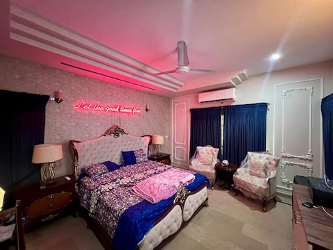 Bright Stylish Home & Work Place