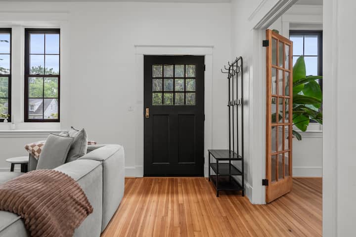 Stone Heritage House- Family+ Pet Friendly - Towson, MD