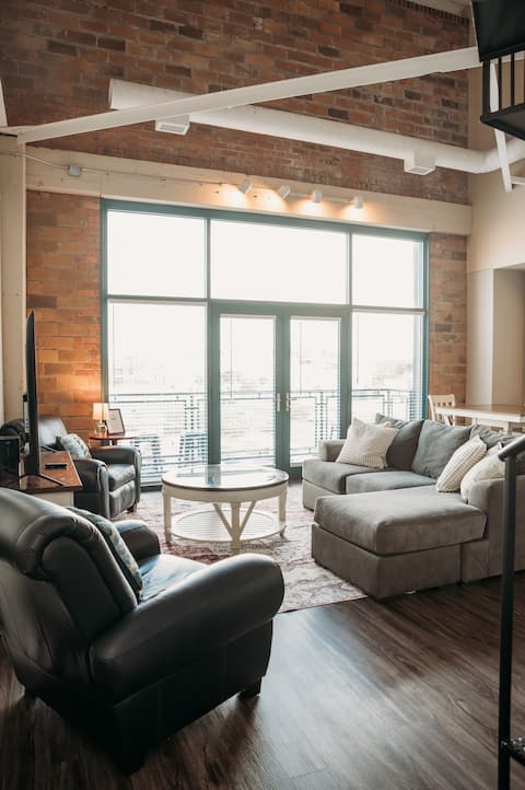Cedar Point Sports Force Waterfront Condo