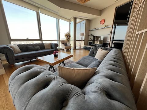 Popular Airbnb listing: Metropol Istanbul 40th Floor Studio in Ataşehir