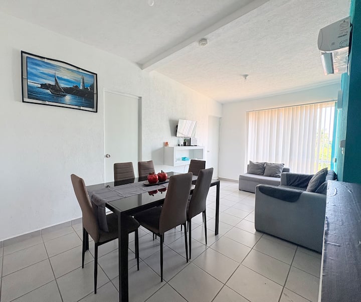 Beautiful apartment in Acapulco with pool, AA and WIFI